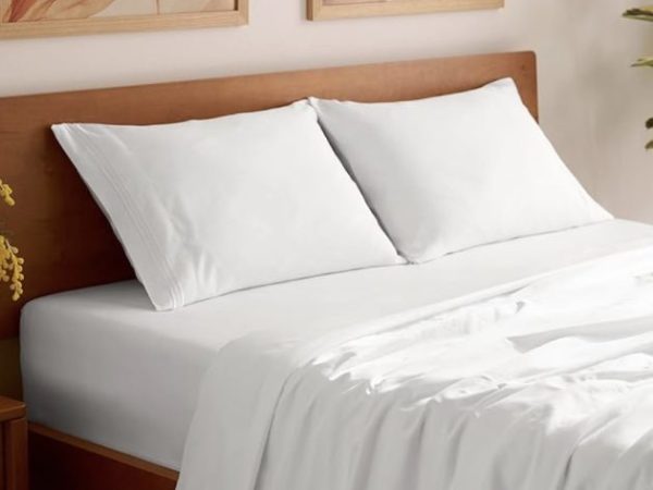 Mellanni Queen Sheet Set only $25.18 shipped, plus  more {Over 245K Five Star Reviews!}